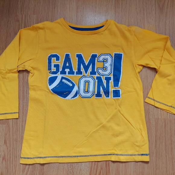 2 long sleeves t-shirts 5-6y - Picture 2 of 3